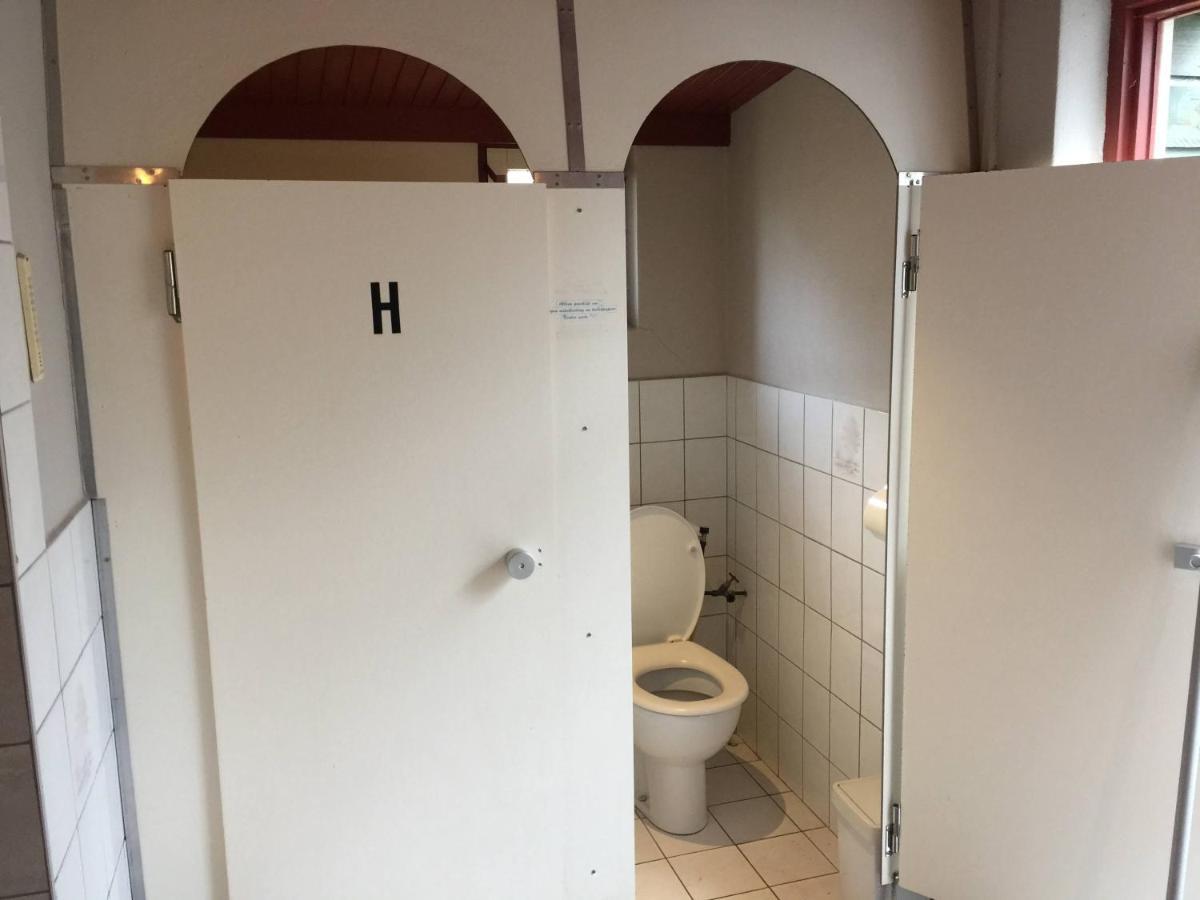 D'Alde Pastorije Bed & Breakfast Hornsterzwaag Екстериор снимка
